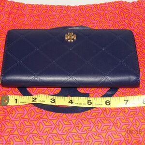 Tory Burch Navy continental wallet NWT